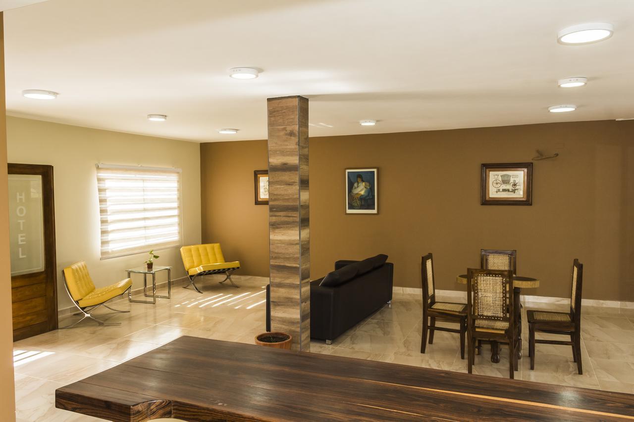 El Suto-Aparthotel San José de Chiquitos エクステリア 写真