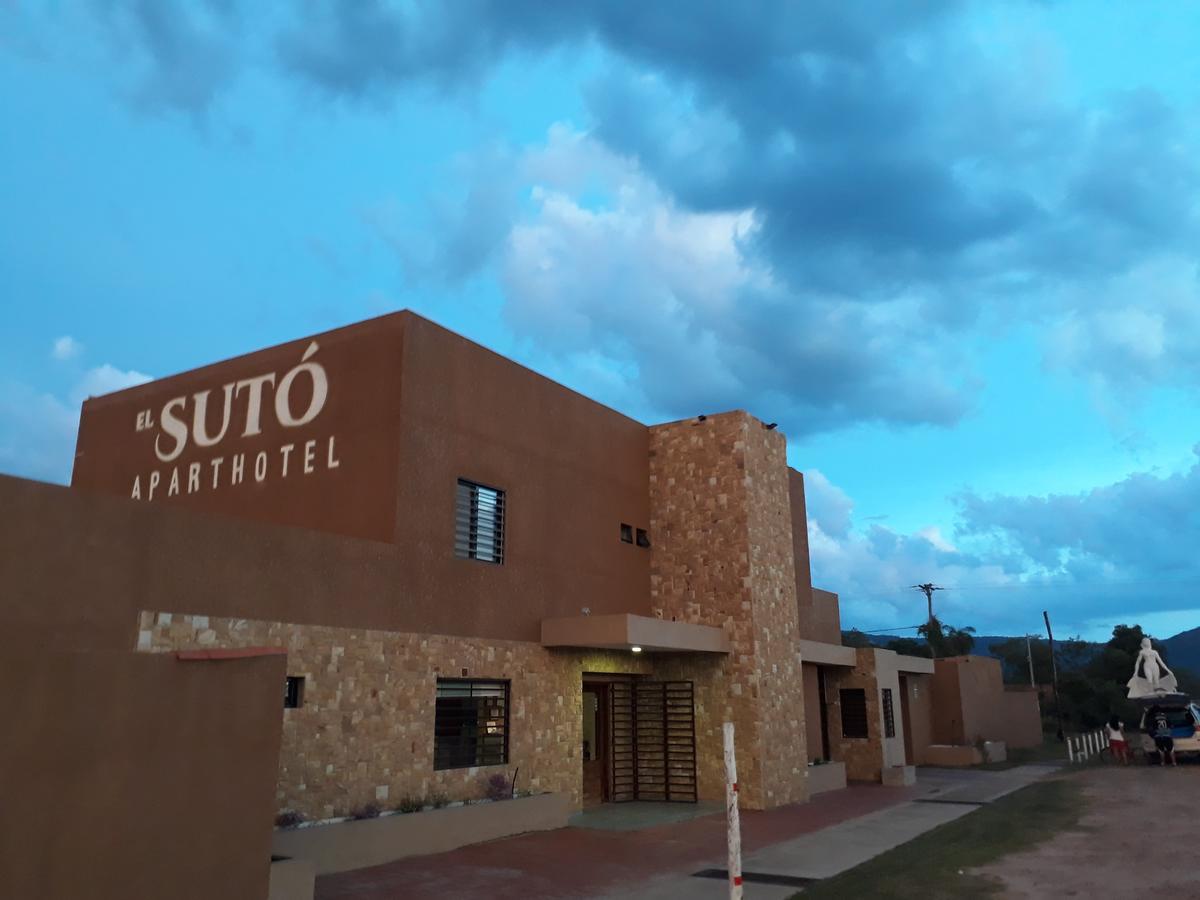 El Suto-Aparthotel San José de Chiquitos エクステリア 写真
